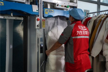 京東洗衣舉辦工廠開放日 以科技與服務雙輪驅動，引領行業創新與社會責任同行